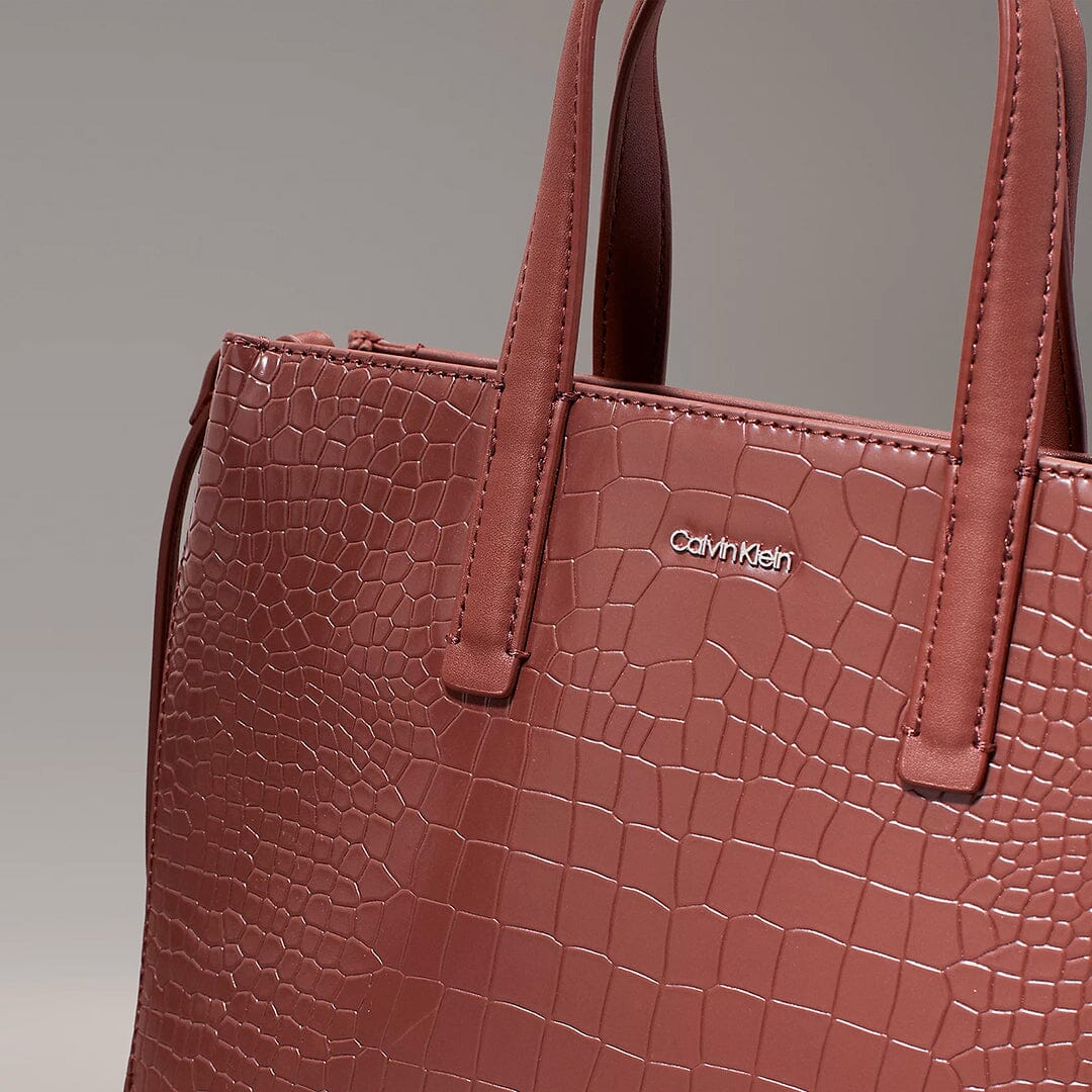 Mala de mão Calvin klein p/ Senhora Castanha