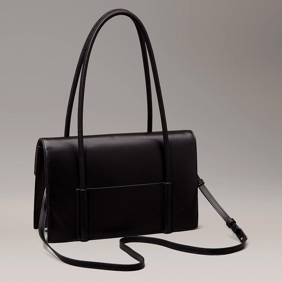 Mala de ombro Calvin Klein p/ Senhora Preta
