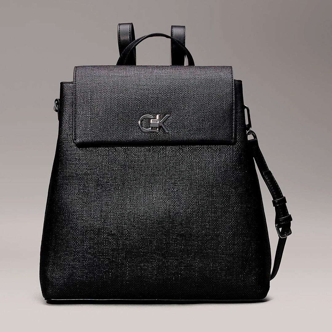 Mochila 2 em 1 Calvin Klein p/ Senhora Preta