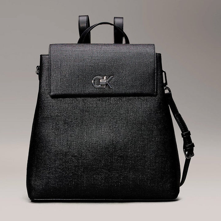 Mochila 2 em 1 Calvin Klein p/ Senhora Preta